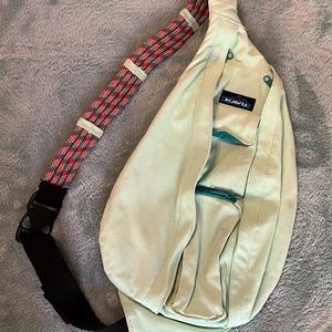 Kavu rope sling bag green pink used